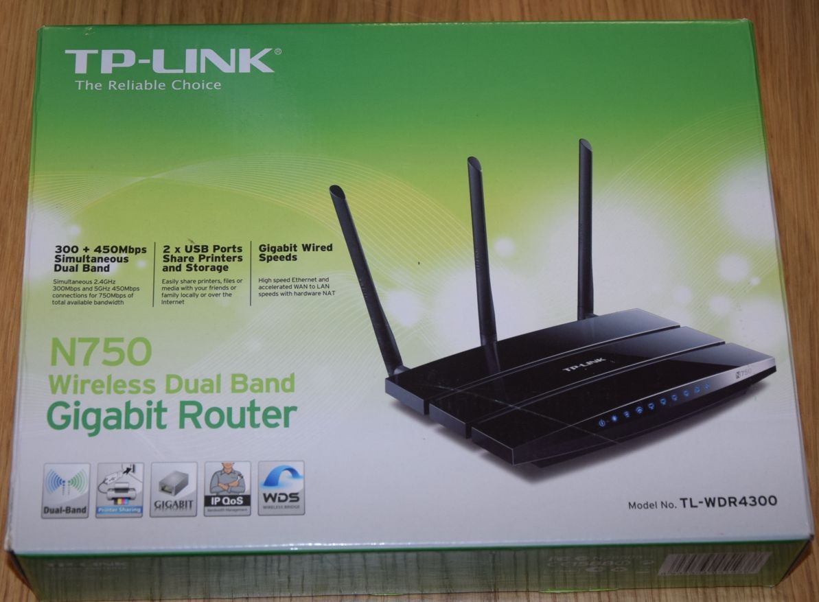 Stabilní dvoupásmový router TP LINK N750 - WDR4300, 2x USB