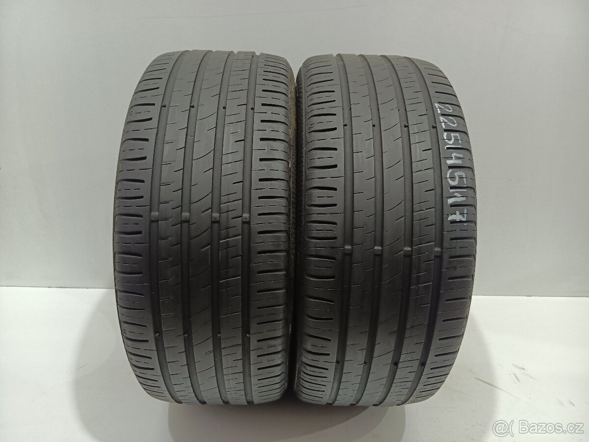 2ks letní pneu 225/45/17 Barum