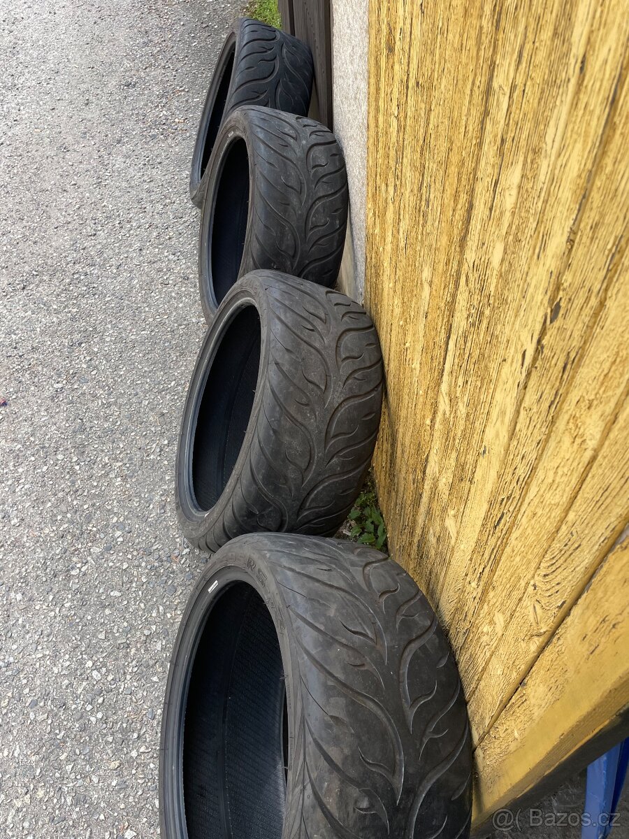 Federal 595 Rs-rr 255/35 r19 Semislick