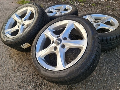 R18" Porsche dvourozměrné 5x130 9jx18 et43