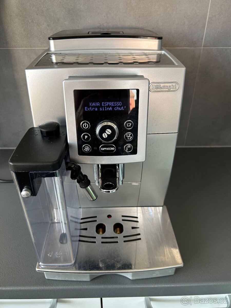 Kvalitní kávovar DeLonghi ECAM 23.450.S