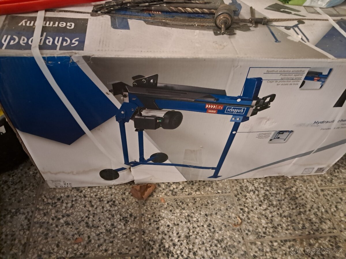 Štípačka na dřevo