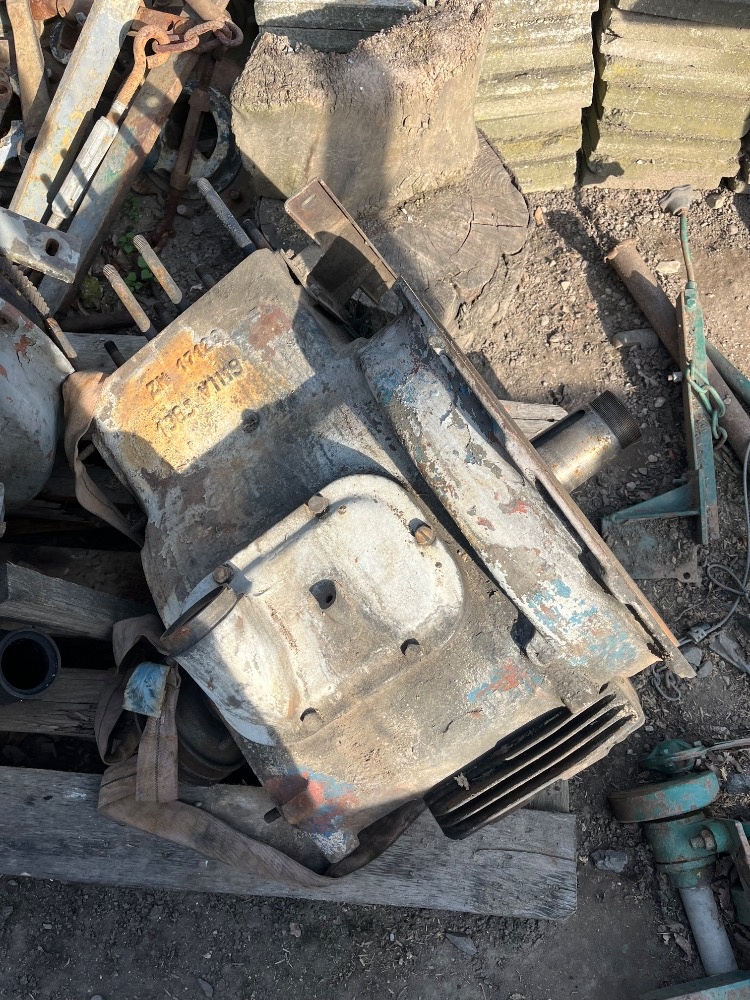 Prodám zdravý blok motoru na ZETOR25