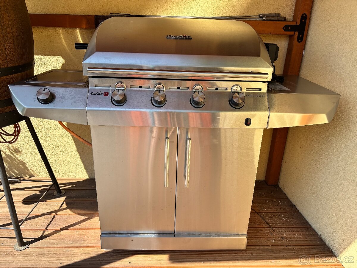 Plynový gril Char-Broil