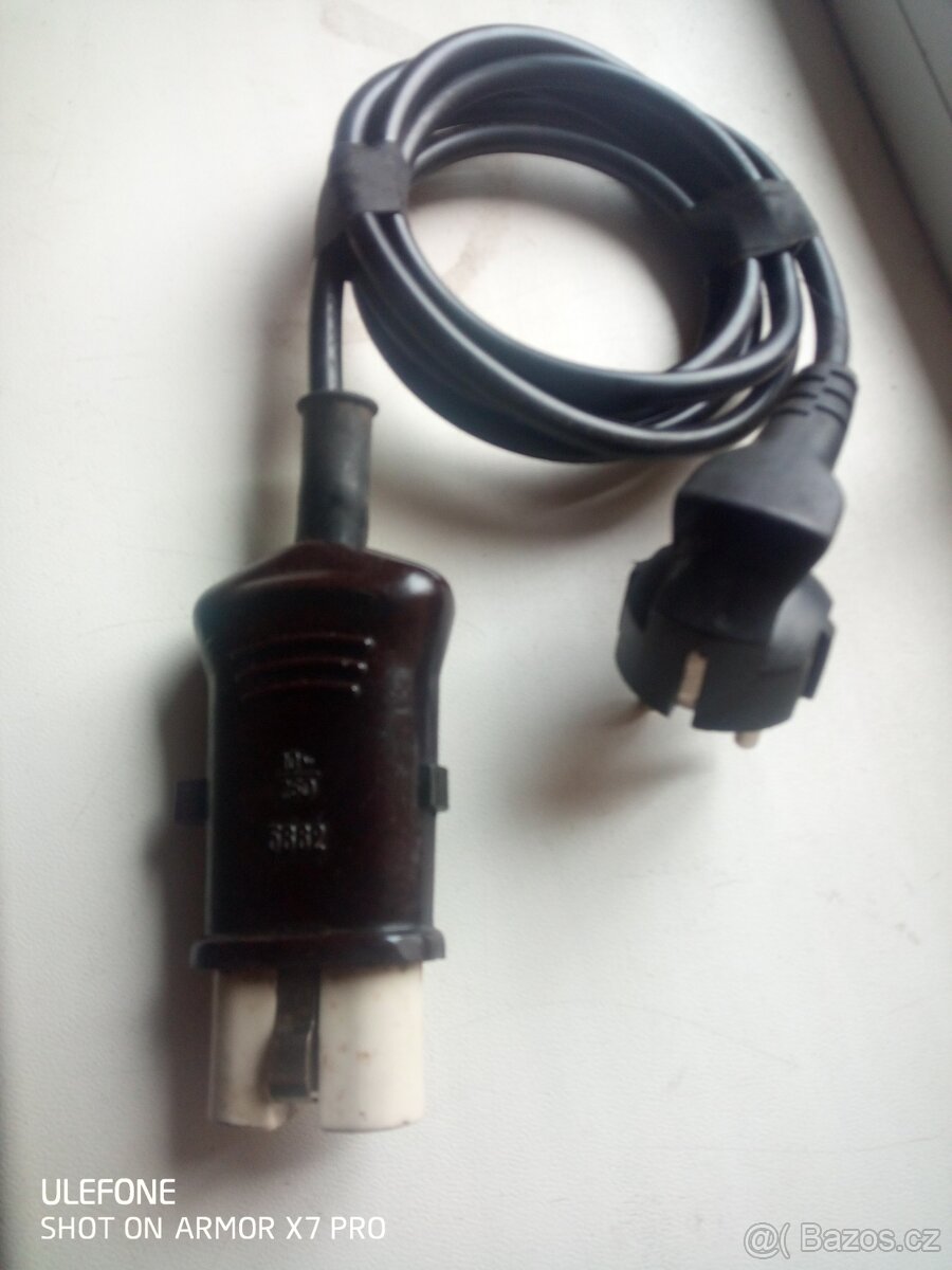 Kabel k remosce s vypínačem