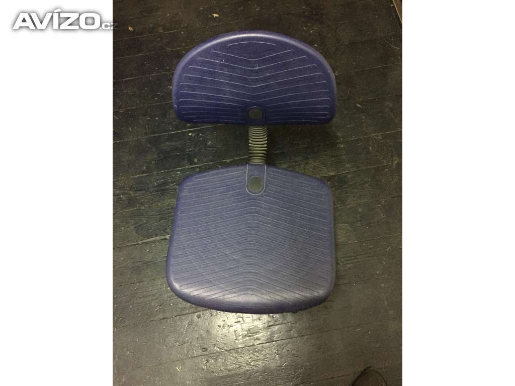 Prodám dětskou kolečkovou židli