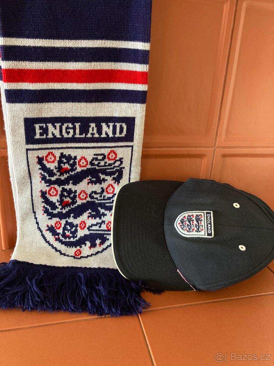 Kšiltovka a šála ENGLAND