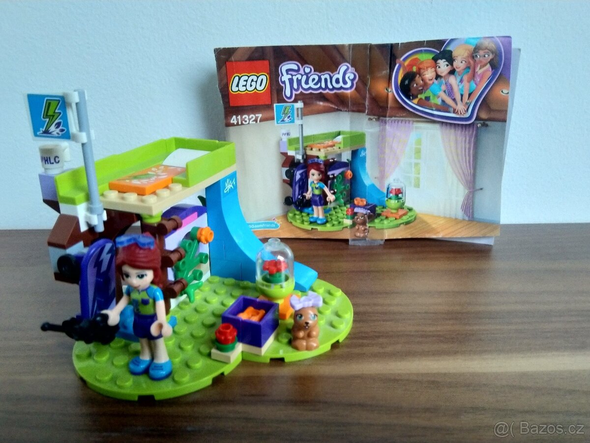 LEGO Friends 41327 Mia a její ložnice
