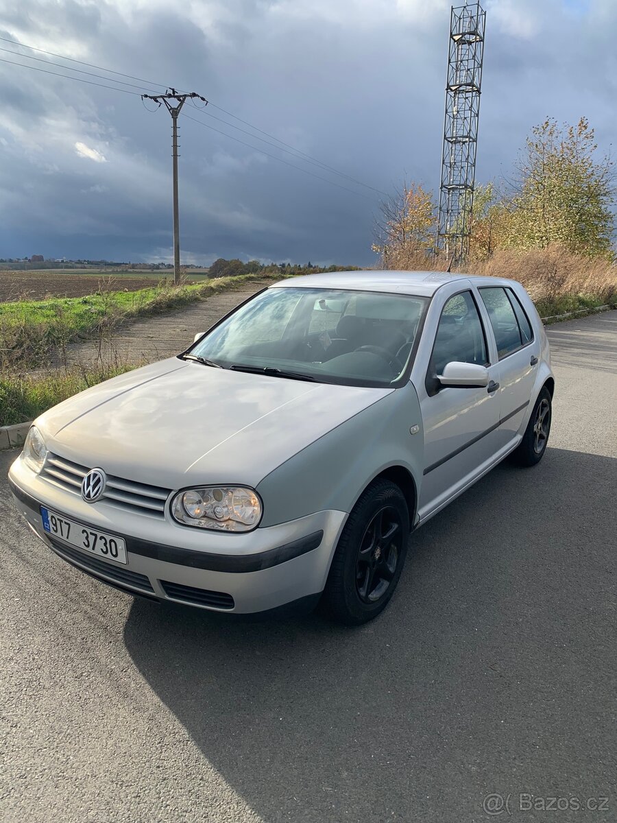 VW Golf IV 1.6SR
