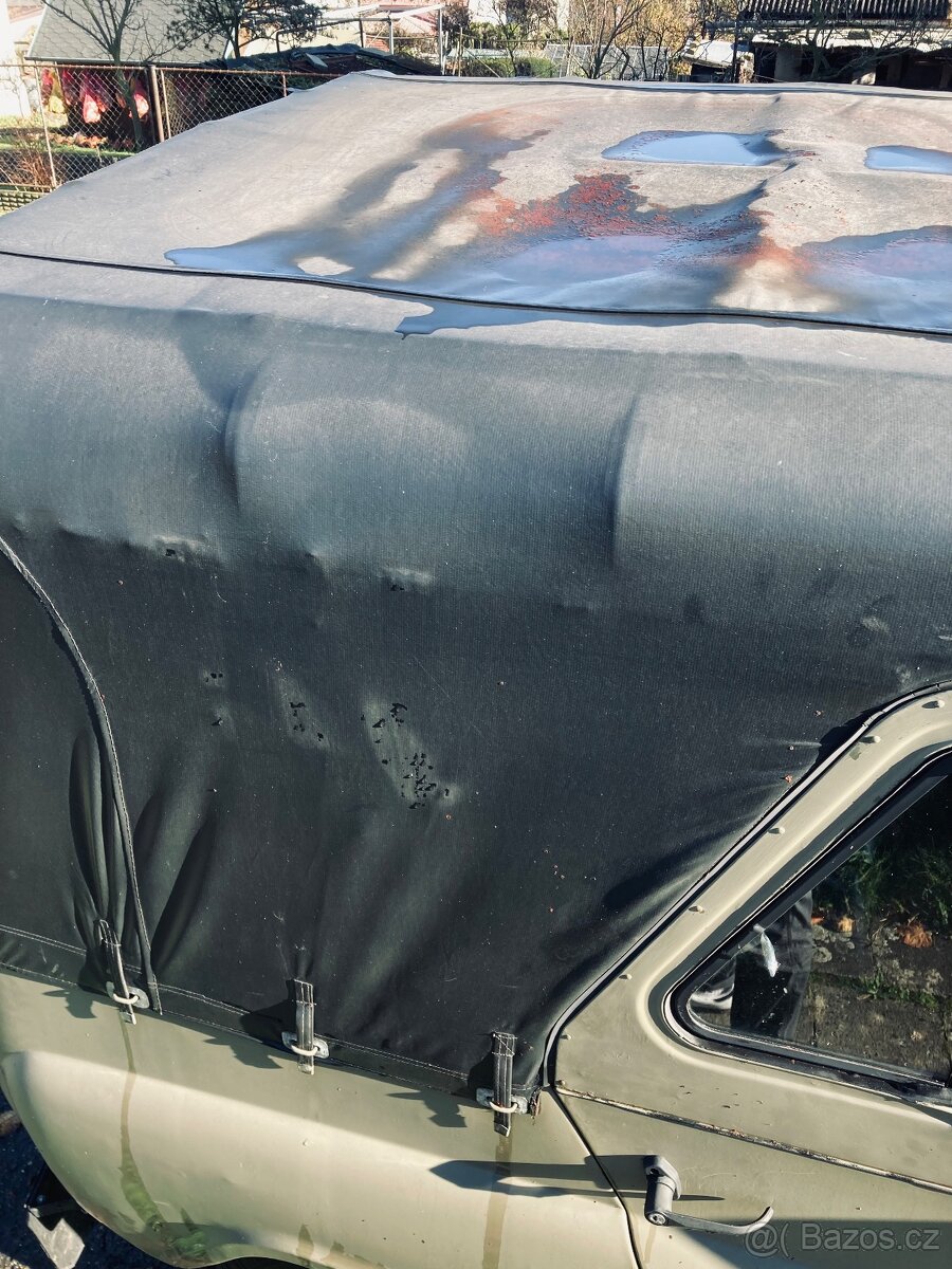 Uaz 469 plachta černá - použitá