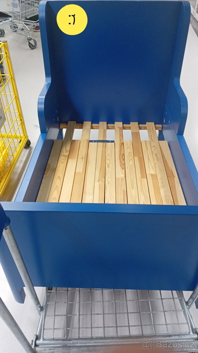 Dětská postel nastavitelná