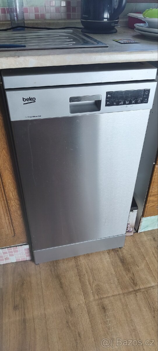 Myčka Beko 45 cm