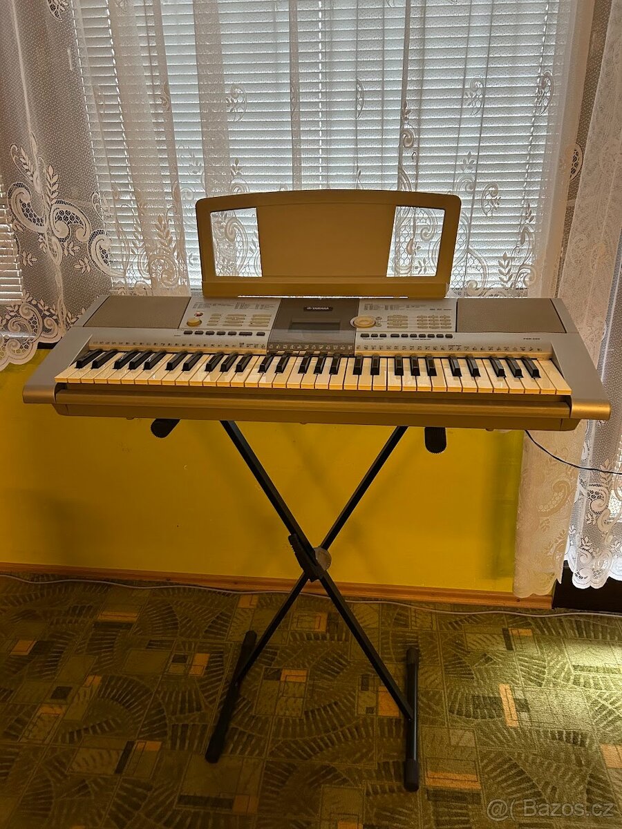 YAMAHA PSR 295 + PŘÍSLUŠENSTVÍ