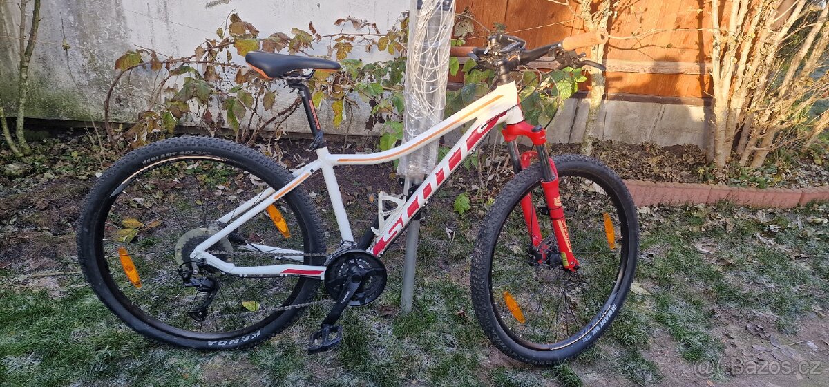Prodám horké kolo Scott contesa 720