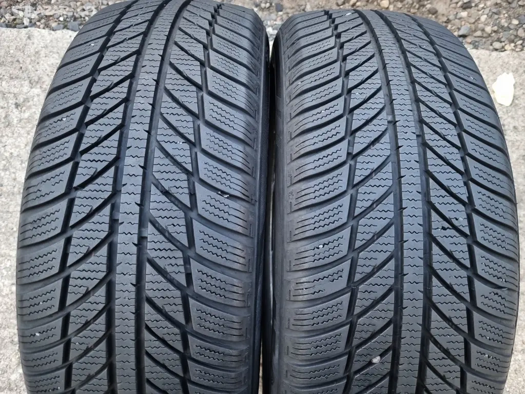 Zimní pneumatiky 185/60 R15 84T.