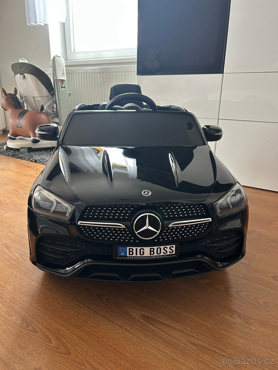 Elektrické autíčko Mercedes-Benz GLE450 lakované černé