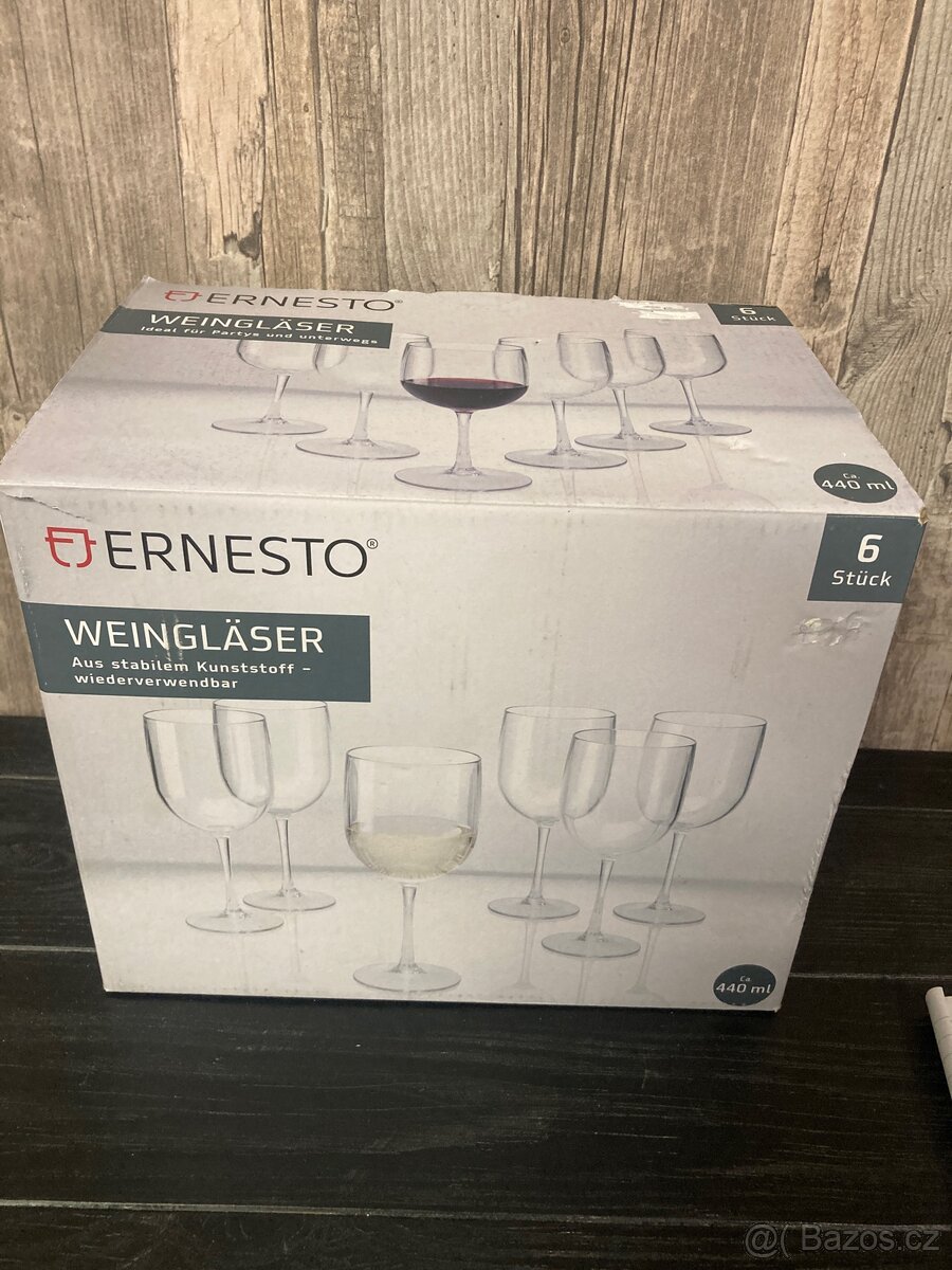 Sada plastových skleniček ERNESTO