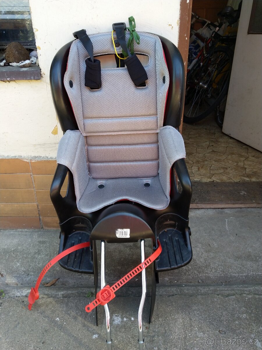 Sedačka na kolo Romer