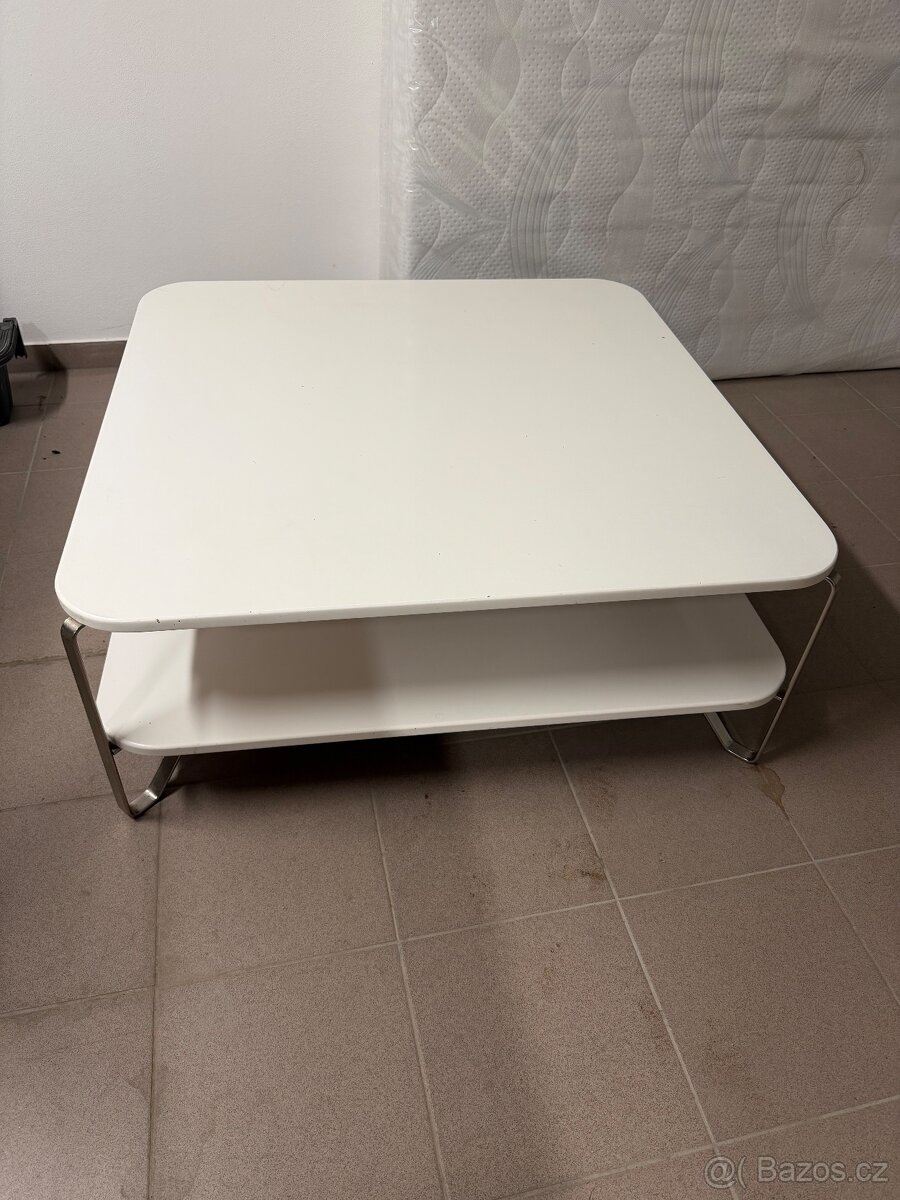 Prodám konferenční stolek