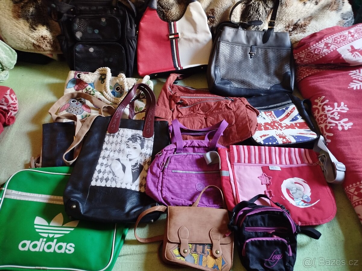 Kabelka taška Kipling Alpine pro adidas Tommy Hilfiger