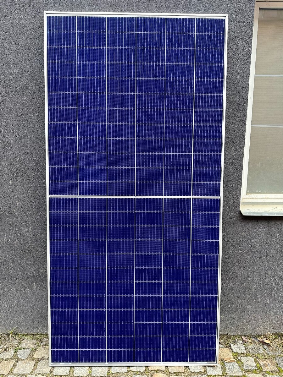 4x solární panel na ohřev vody Huasun 570Wp Bifaciální HJT
