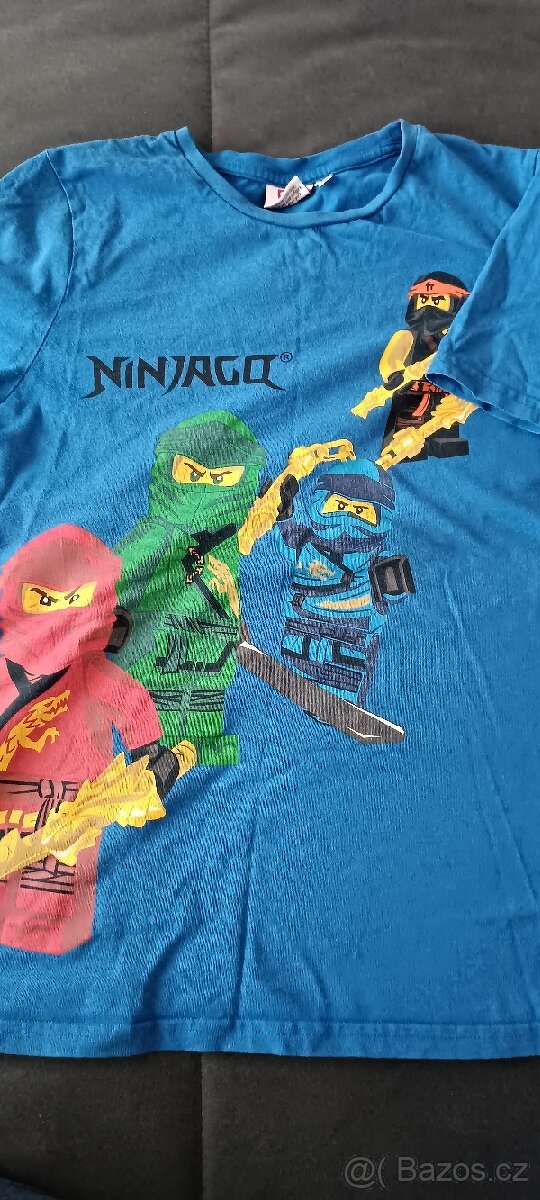 Balík oblečení pro fanoušky Ninjago