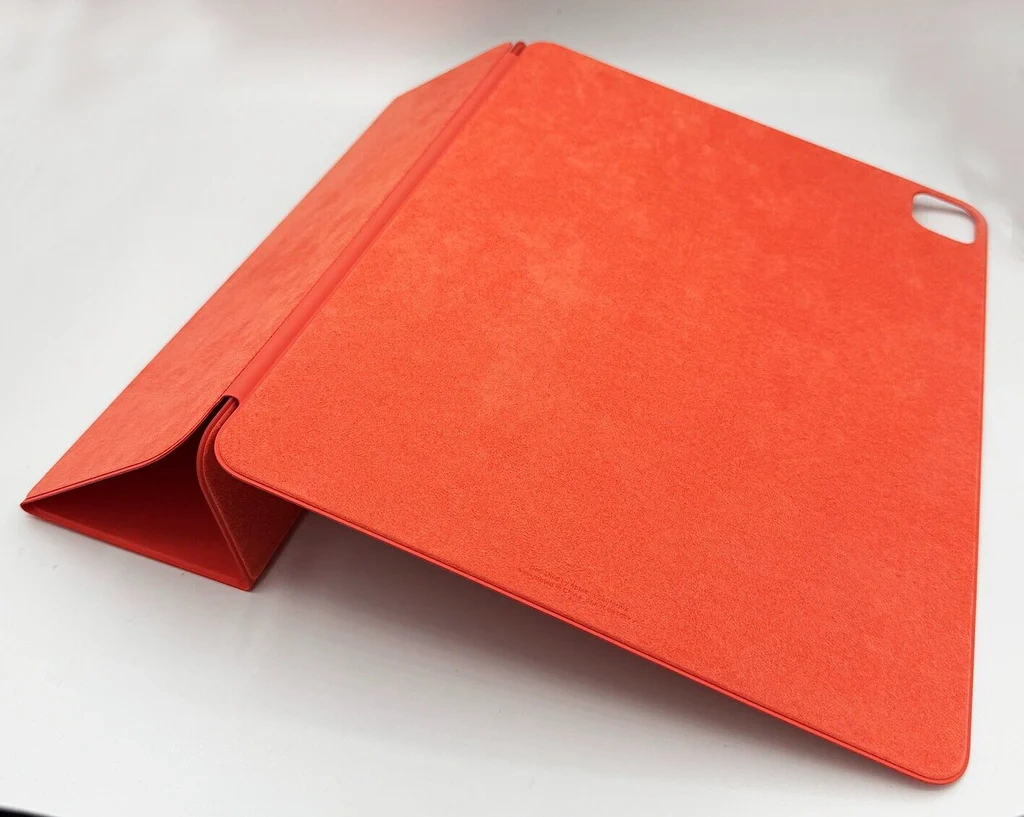 ORIGINÁL -Apple Smart Folio iPad Pro / Air 11" v červené b
