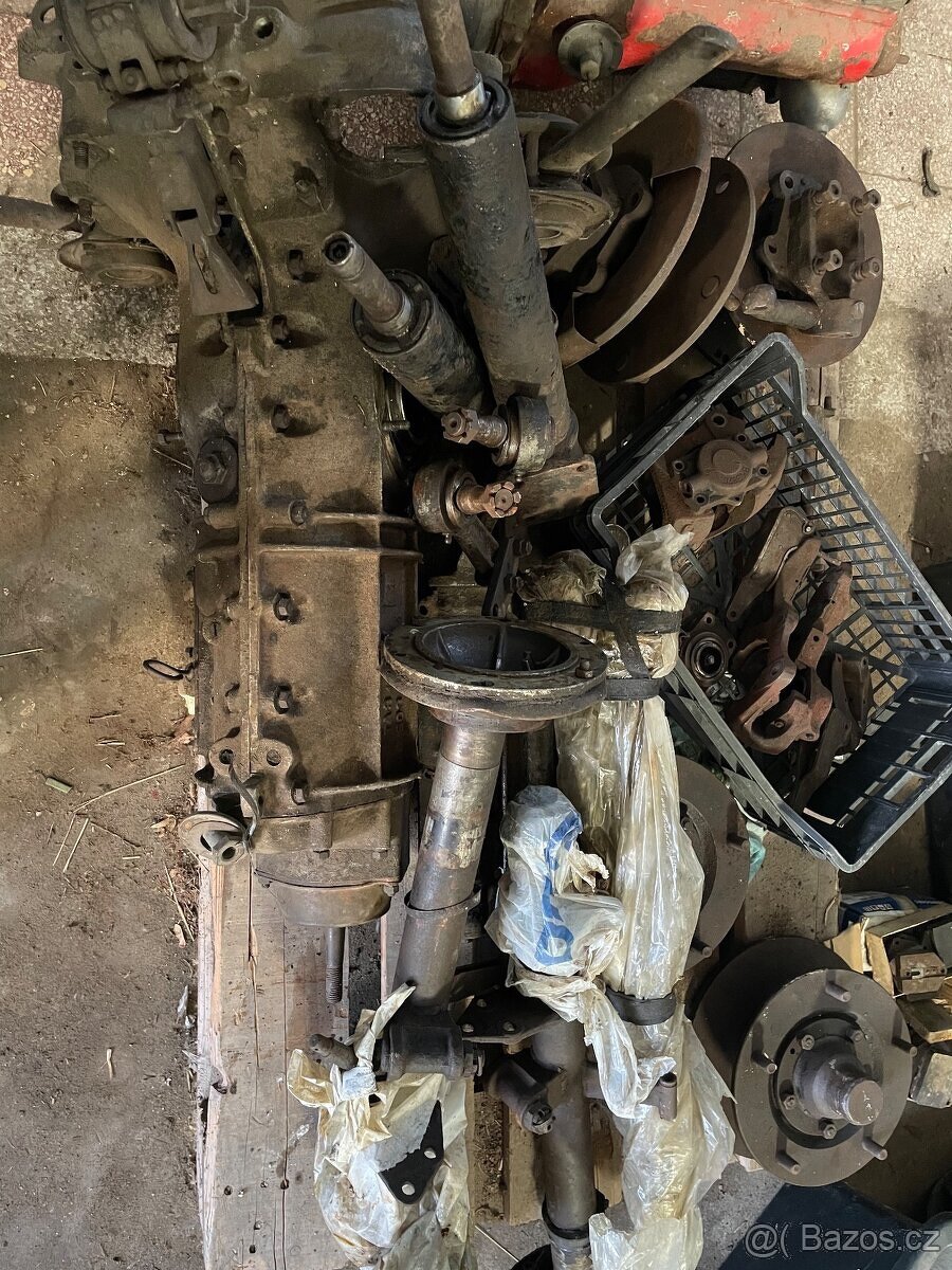 Tatra 603-2 kompletna prevodovka plus P+Z naprava - kotuče
