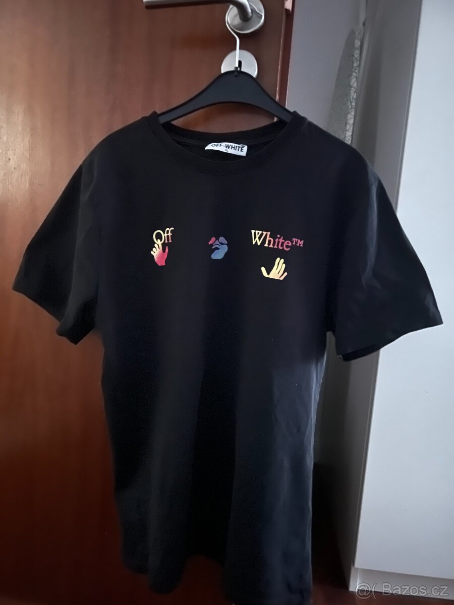 Off-White T-shirt