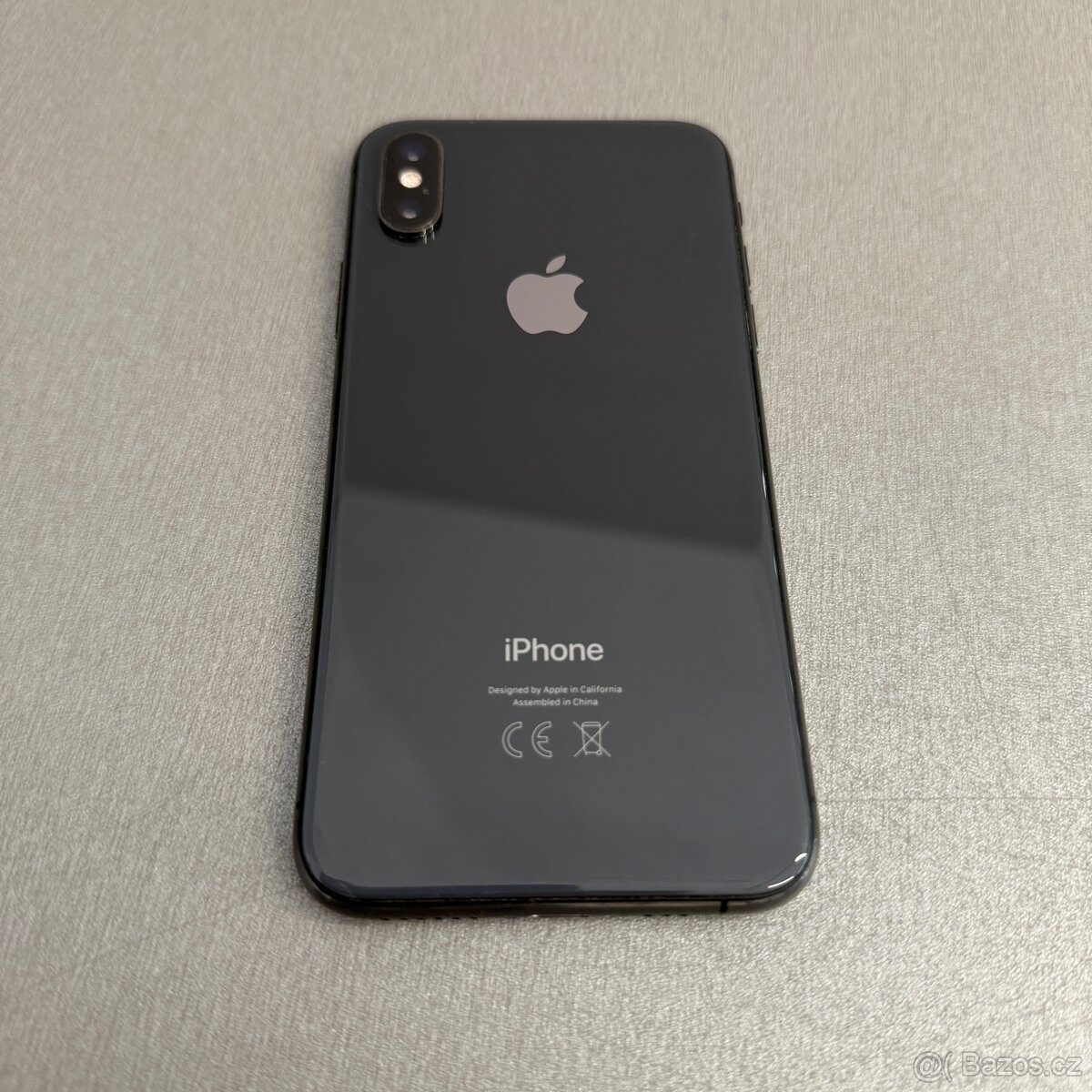 iPhone XS 256GB, 100% baterie, 12 měsíců záruka