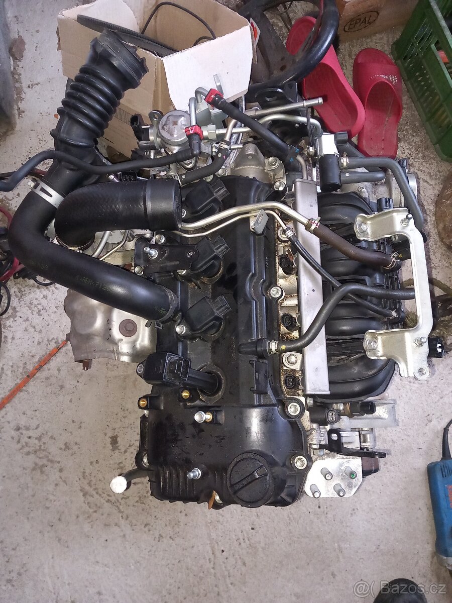Motor 4b40
