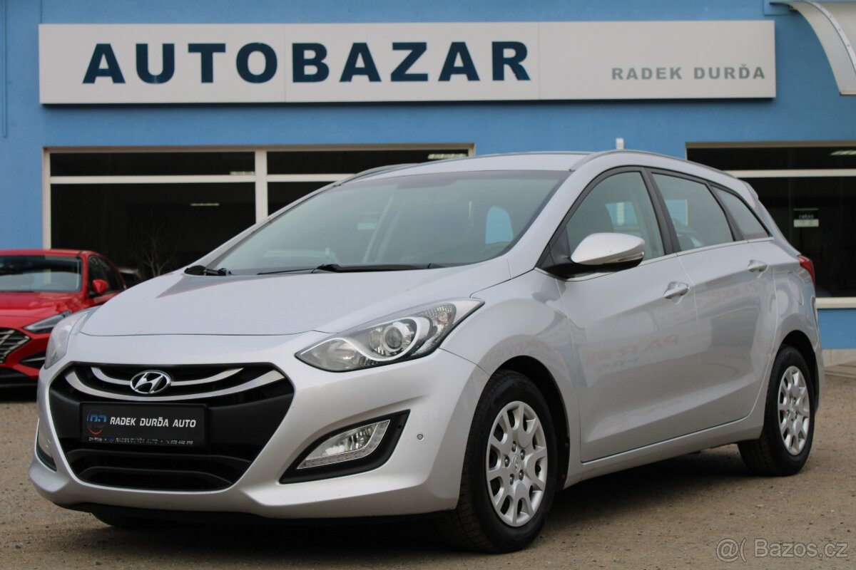 Hyundai i30 1,6 CRDi ČR,VÝHŘEVY,DPH,2014