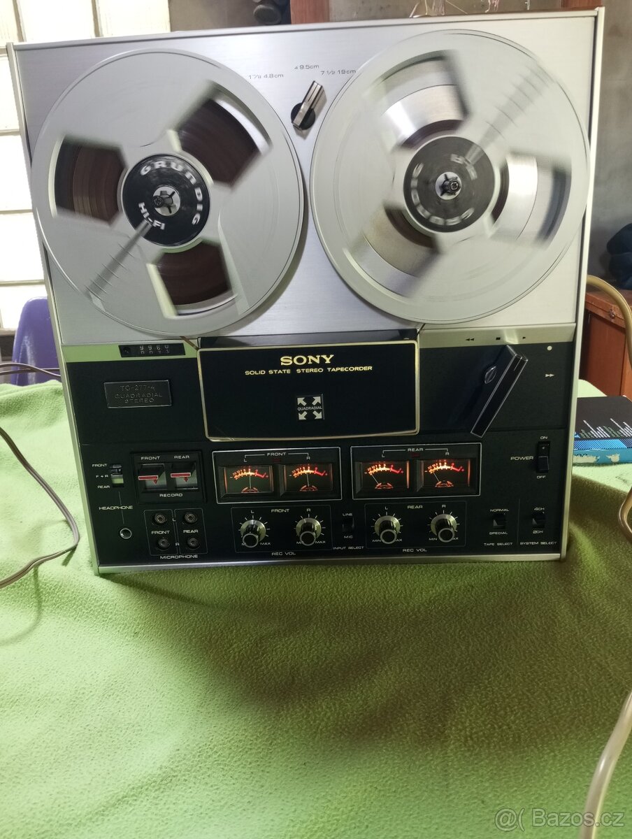 kotoučový magnetofon Sony