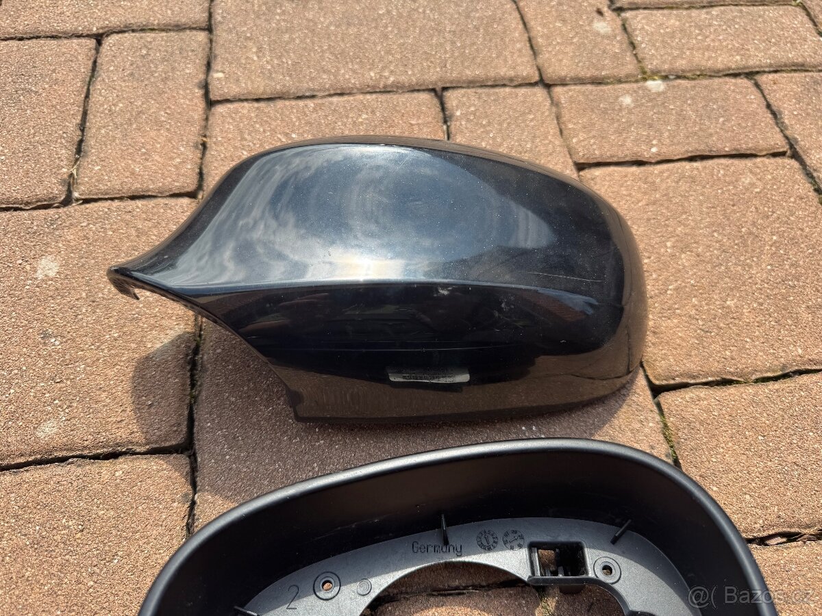 BMW e90 KRYT + PLAST LEVÉHO ZRCÁTKA
