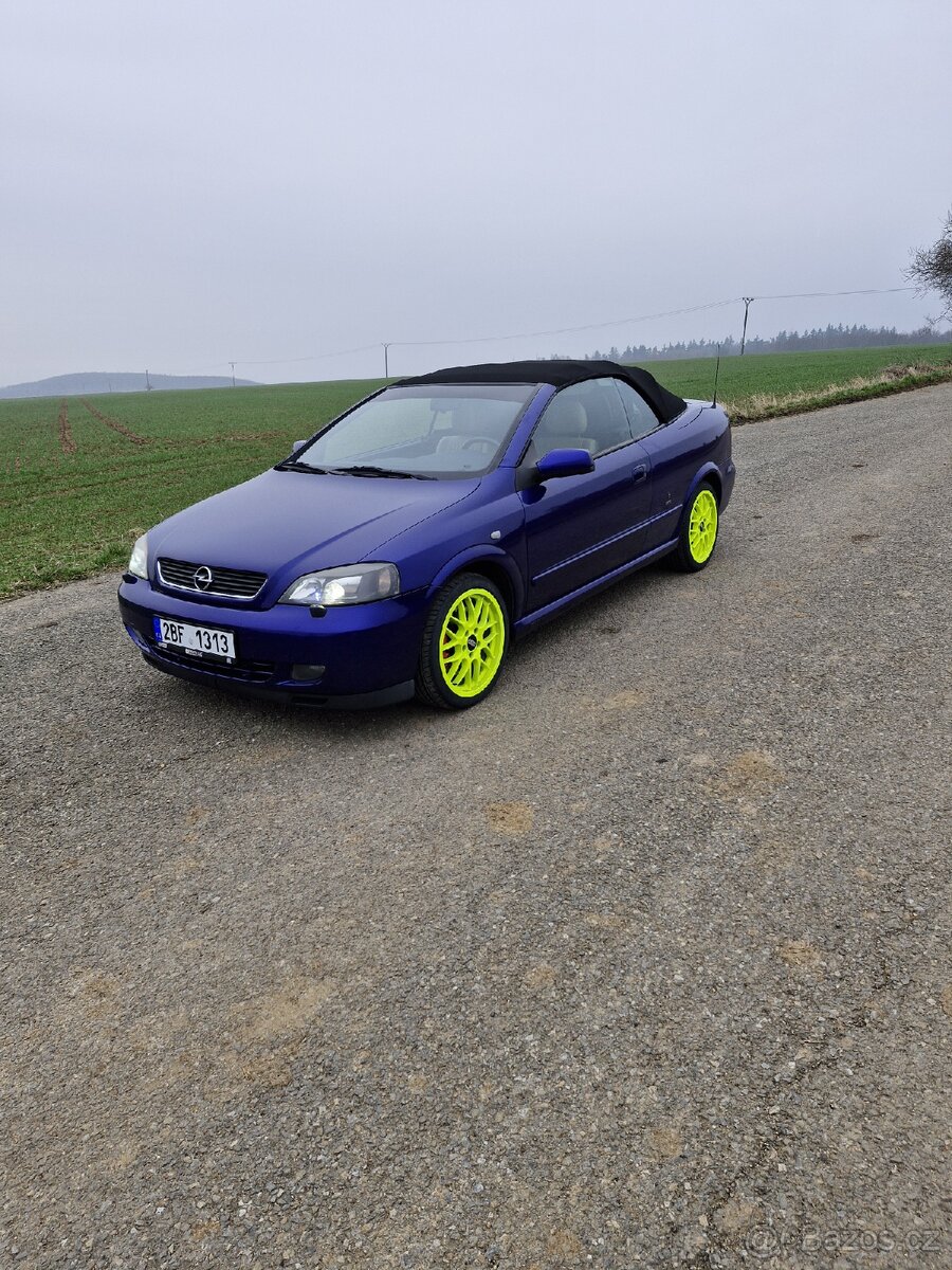 Opel Astra cabrio 2.0 Turbo 200 koní  limitačka  9999 ks