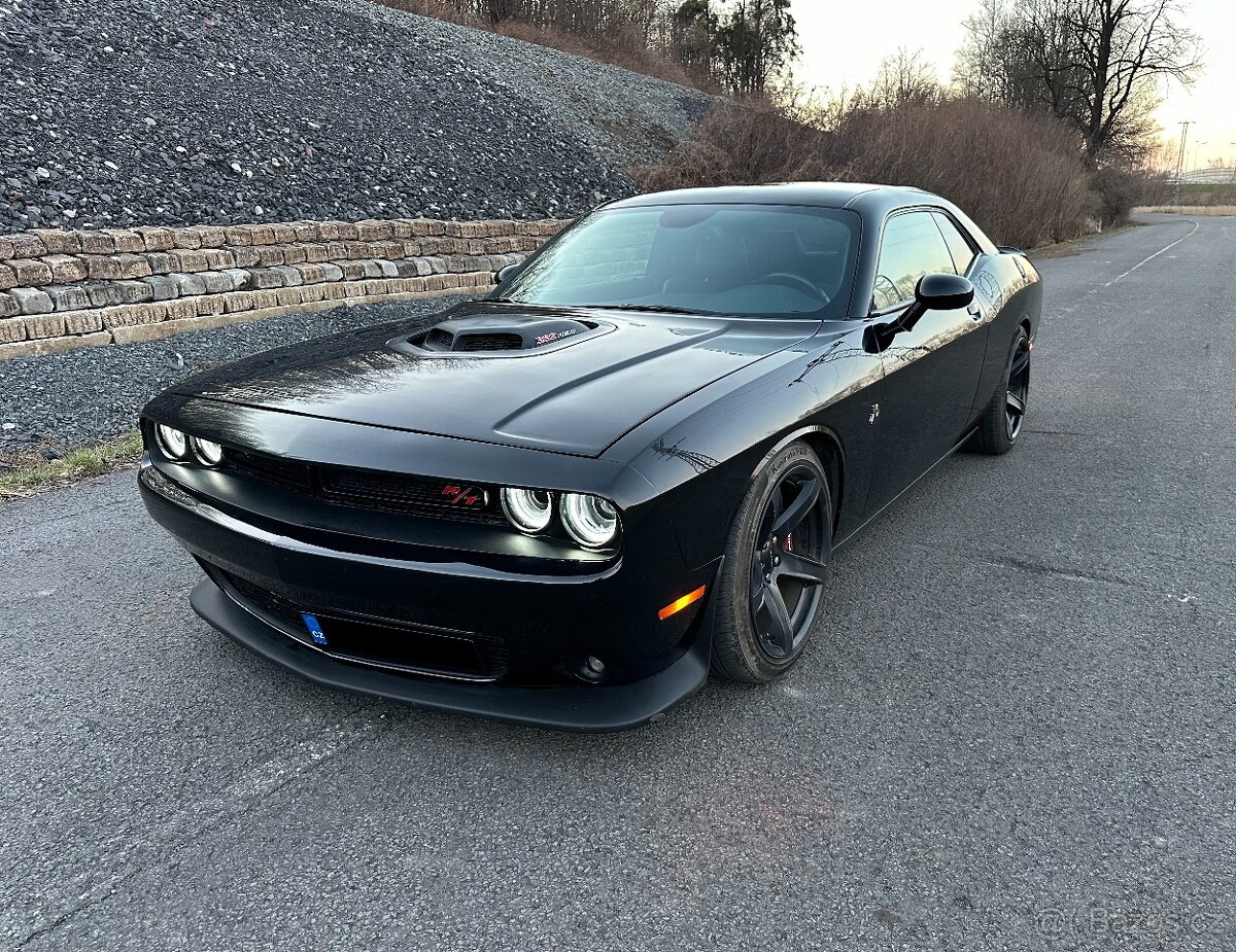 Dodge Challenger 2015 6.4 Hemi Scatpack Shaker