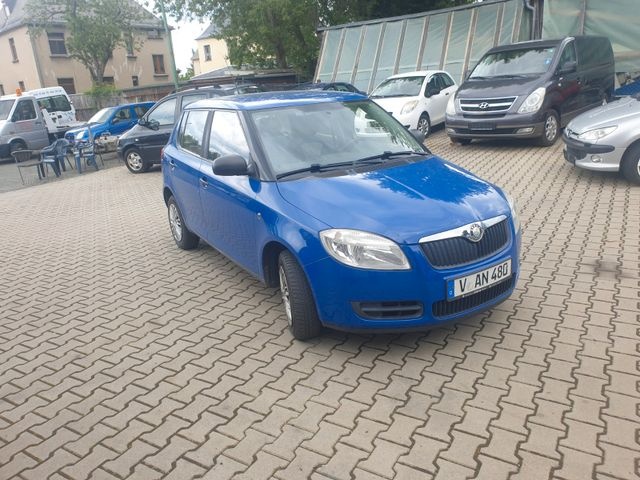 Škoda Fabia Base