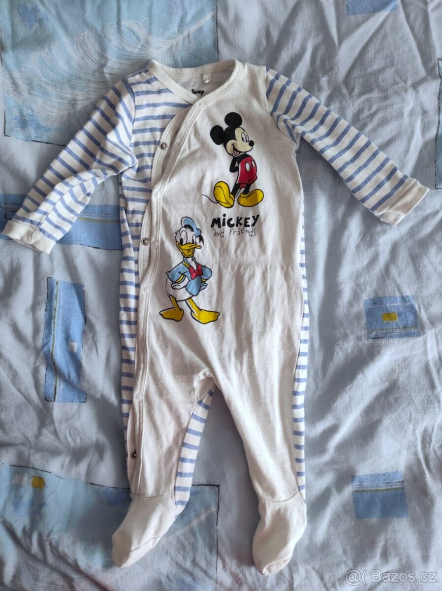 Kojenecký bílý overálek s modrými proužky Mickey a Donald,62