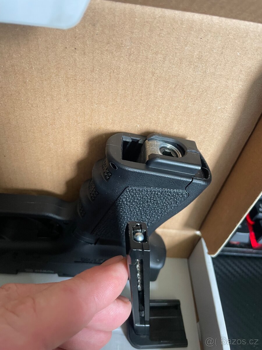 Glock19 vzduchová pistole