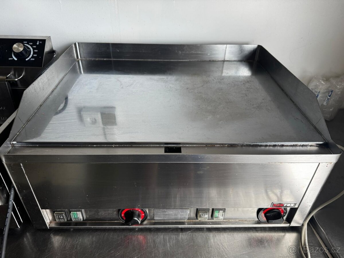 Gril Red Fox/RM Gastro FTHC 60 E