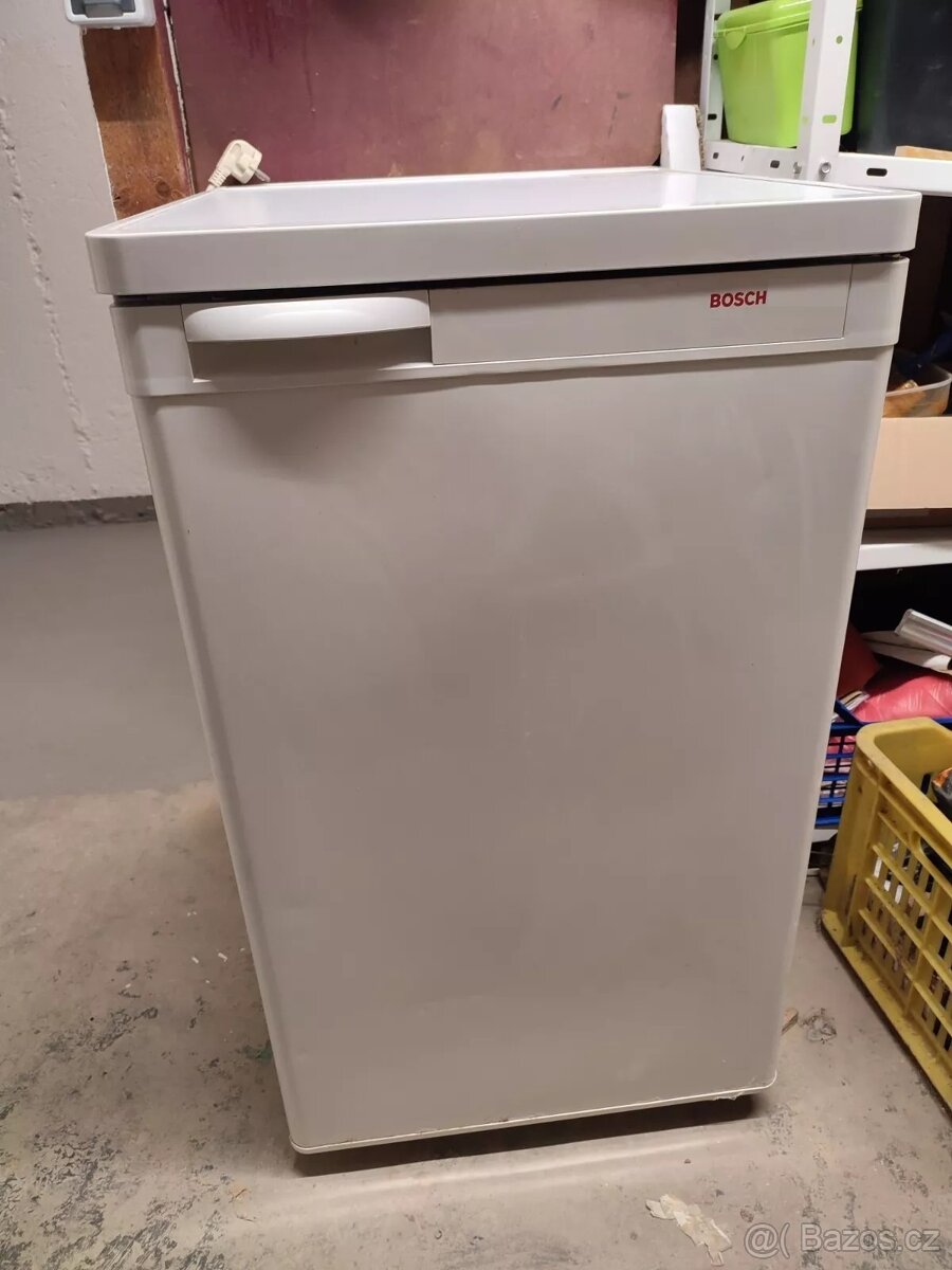 levná lednice 85cm + mrazák Bosch