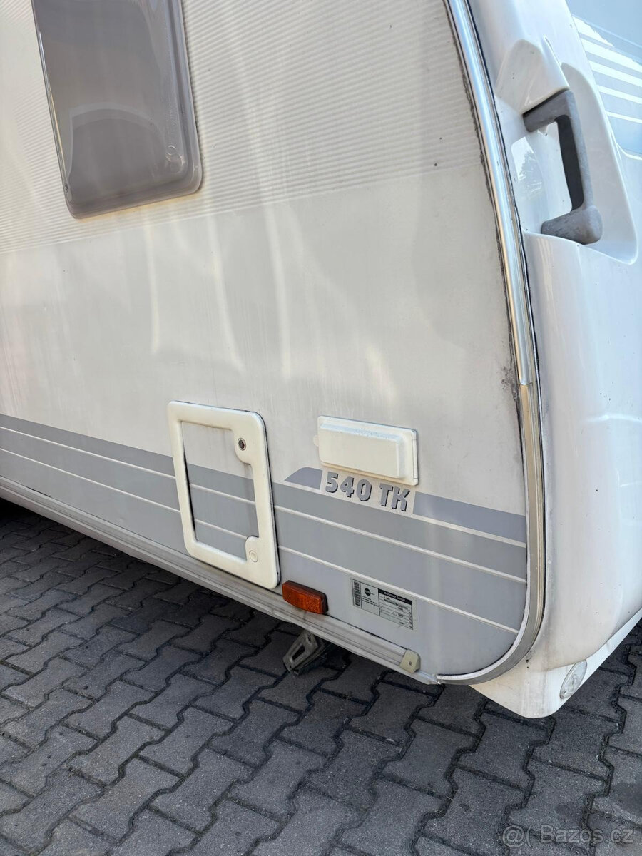 obytný caravan Burstner Ventana