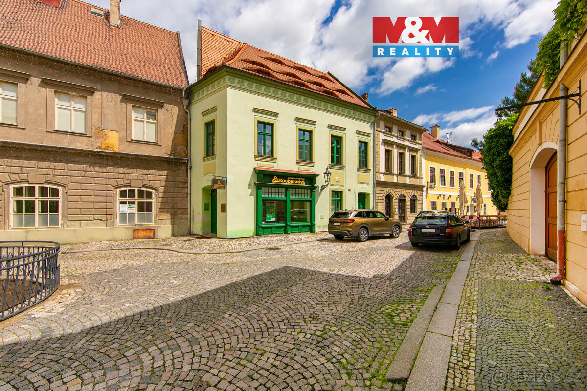Pronájem kancelářského prostoru, 93 m², Žatec, nám. Svobody