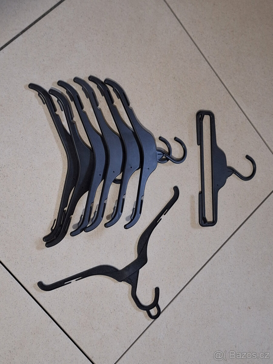 Ramínka na oblečení