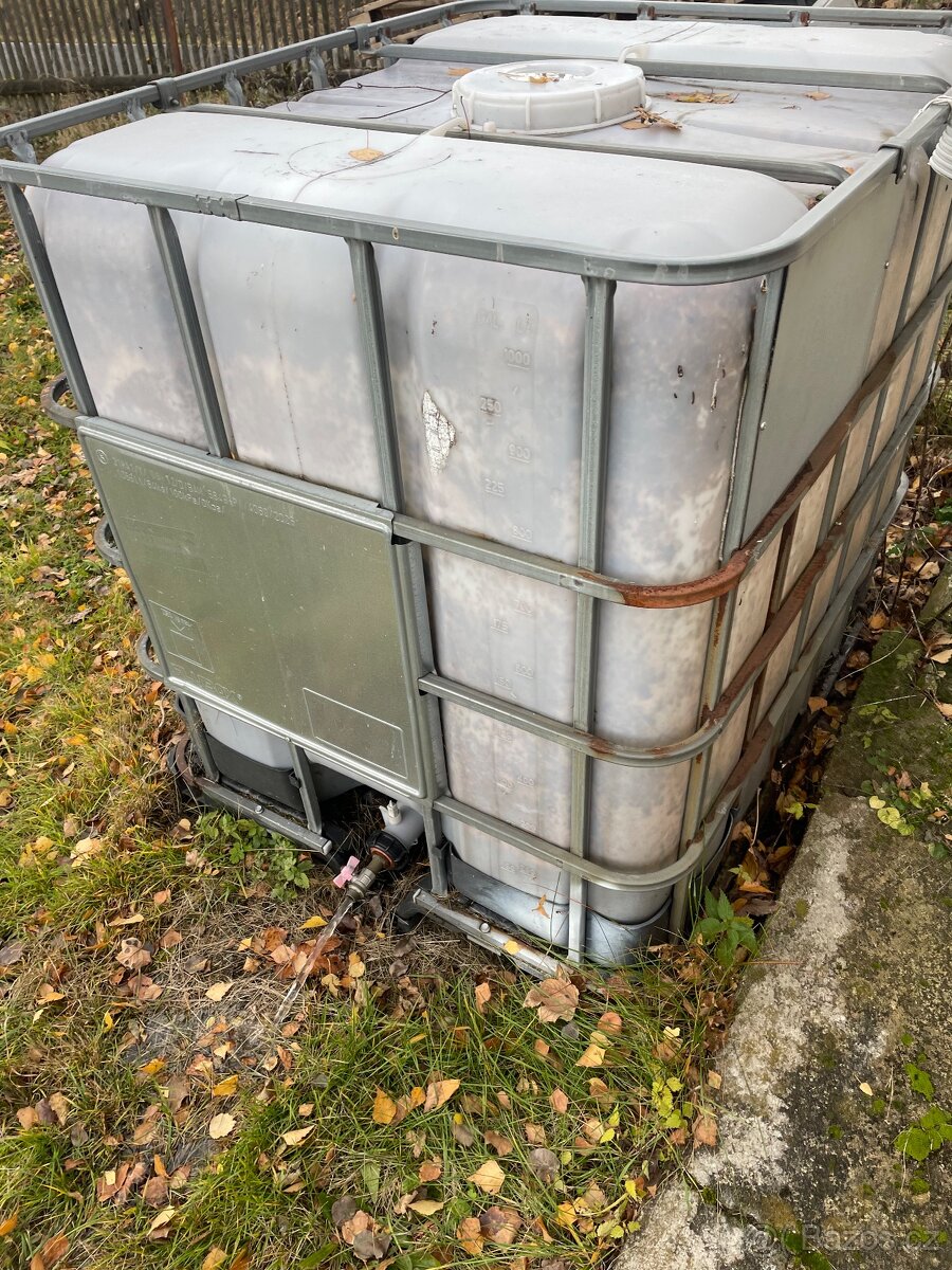 IBC, kontejner na vodu, nádrž, bečka, barel, kontajner, káď