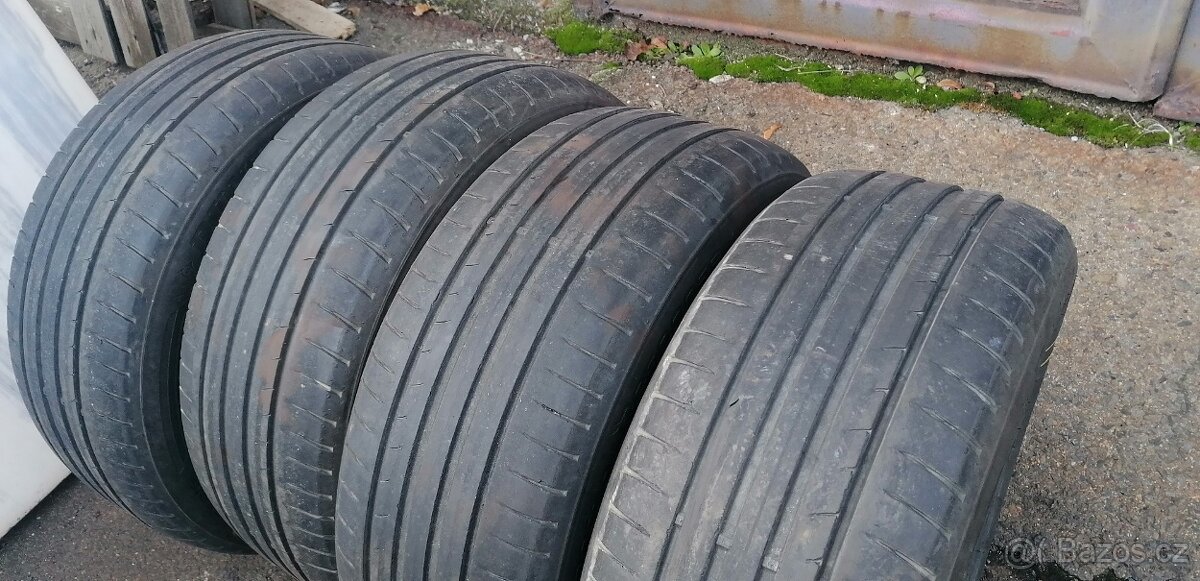 4ks letní pneu 205/55 16" Stav 40%,cena za 4ks