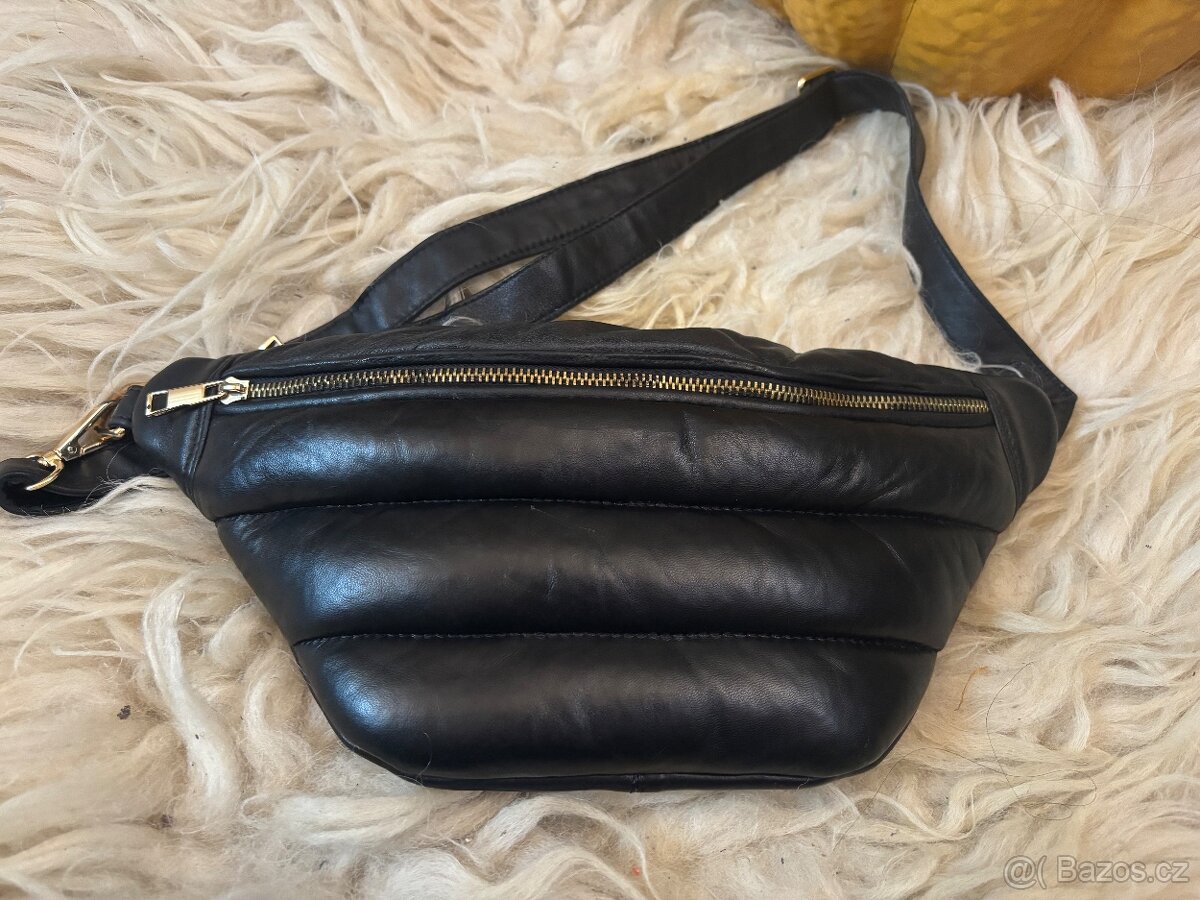 kožená ledvinka RE:DESIGNED