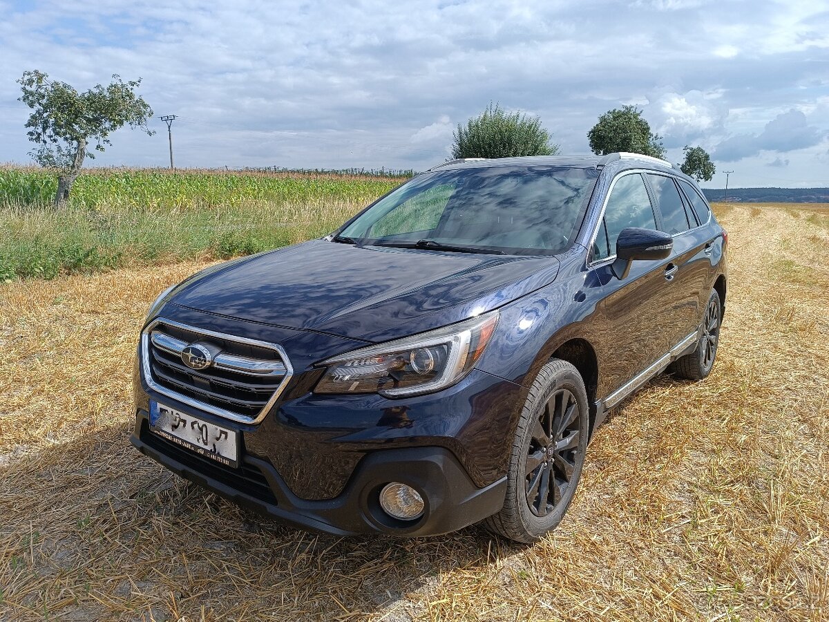 Subaru Outback 3.6L 2018 - výborný stav, plná výbava