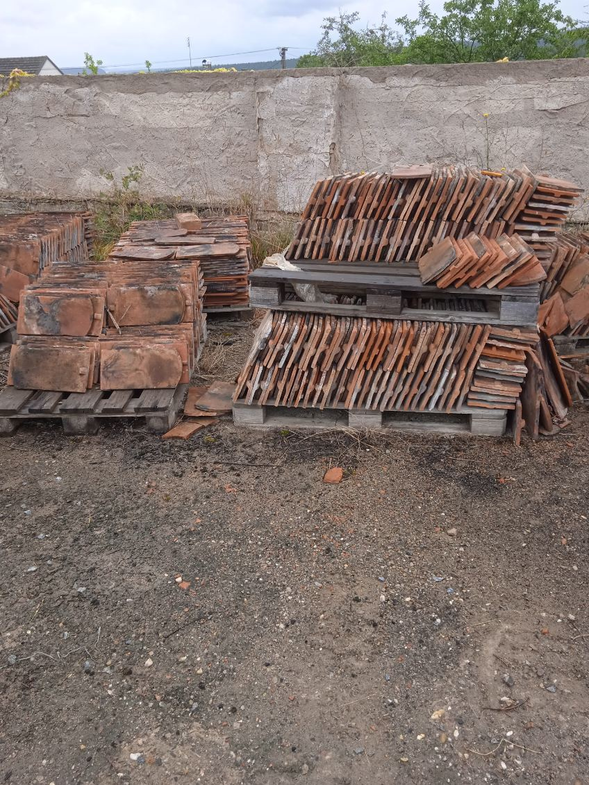 Střešní tašky bobrovky