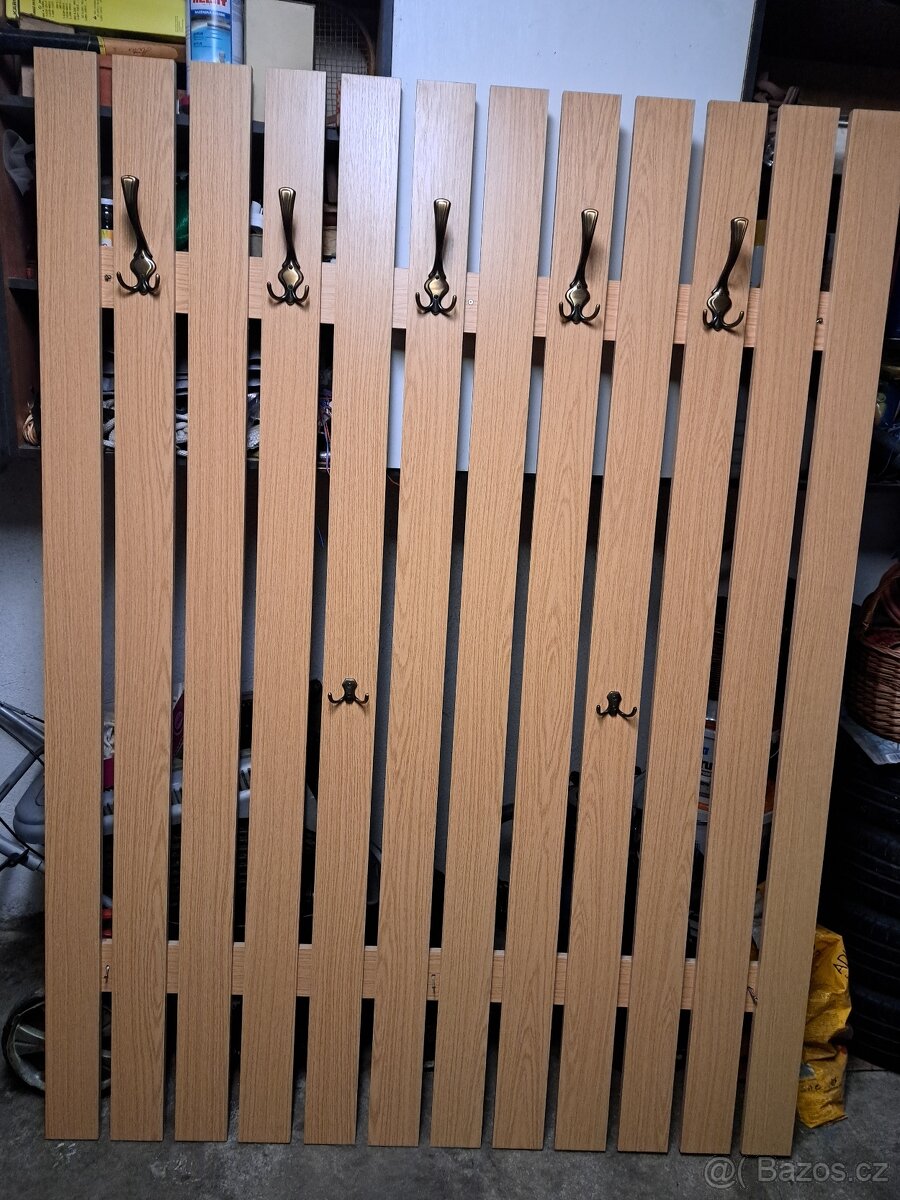 Předsíňová stěna